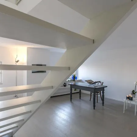 San Lorenzo Luxury Penthouse ヴェネツィア